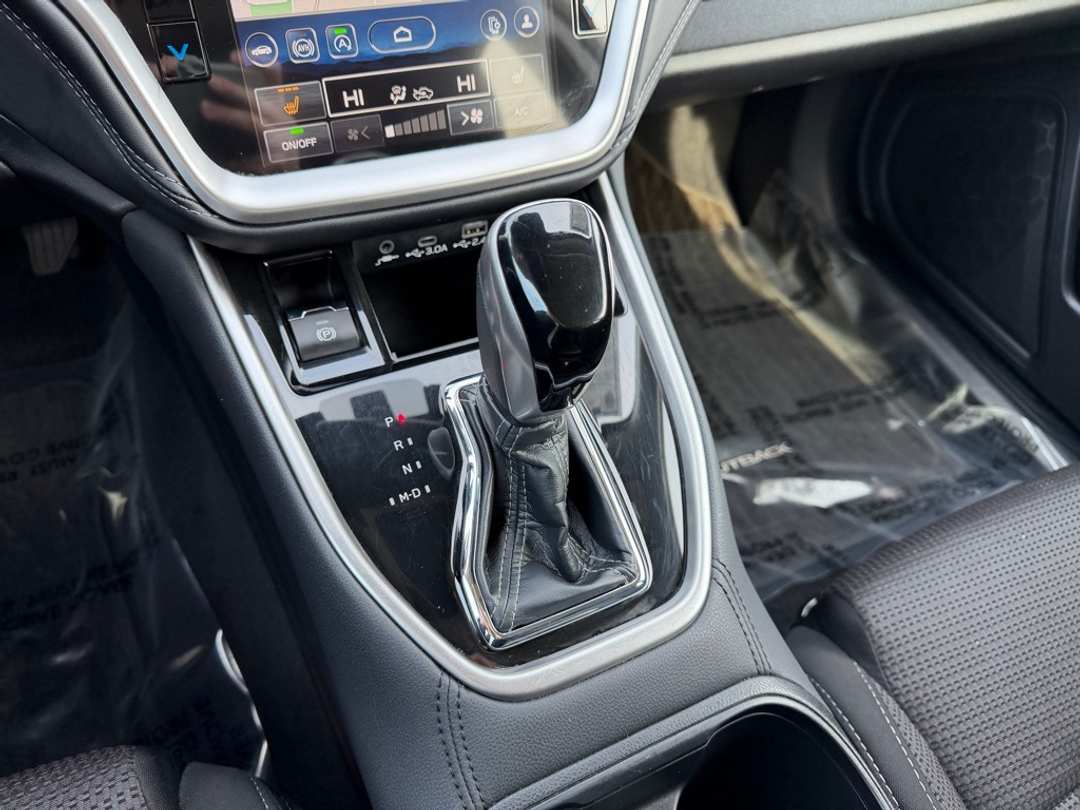 2025 Subaru Outback Premium - Image 23