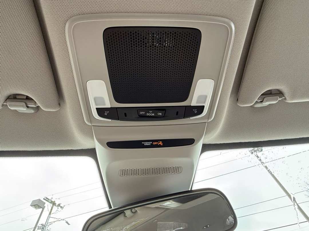 2025 Honda HR-V LX - Image 31