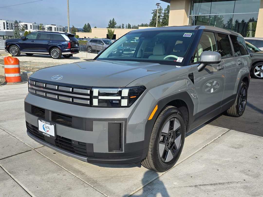 2026 Hyundai Santa Fe SE - Image 3