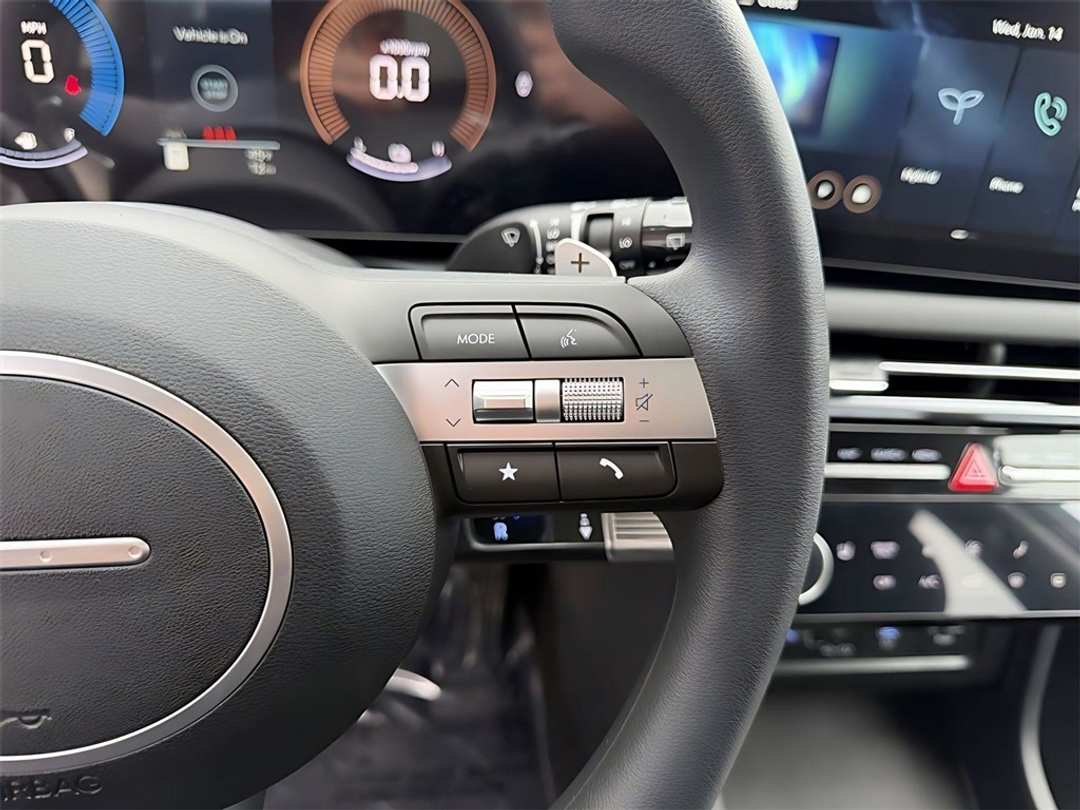 2026 Hyundai Tucson SEL - Image 17