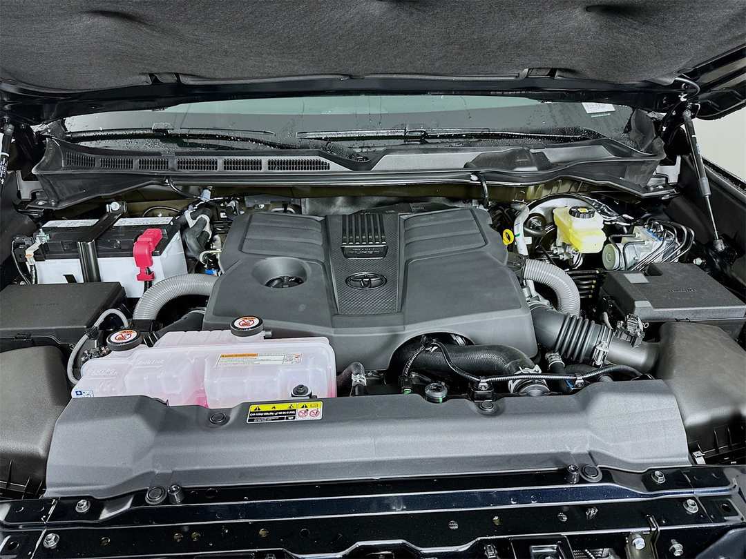 2026 Toyota Tundra Limited - Image 30