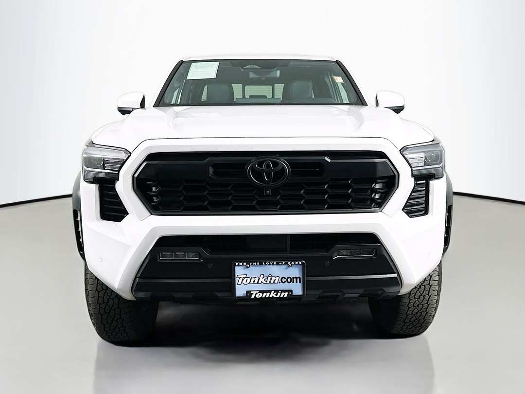 2024 Toyota Tacoma TRD OffRoad - Image 3