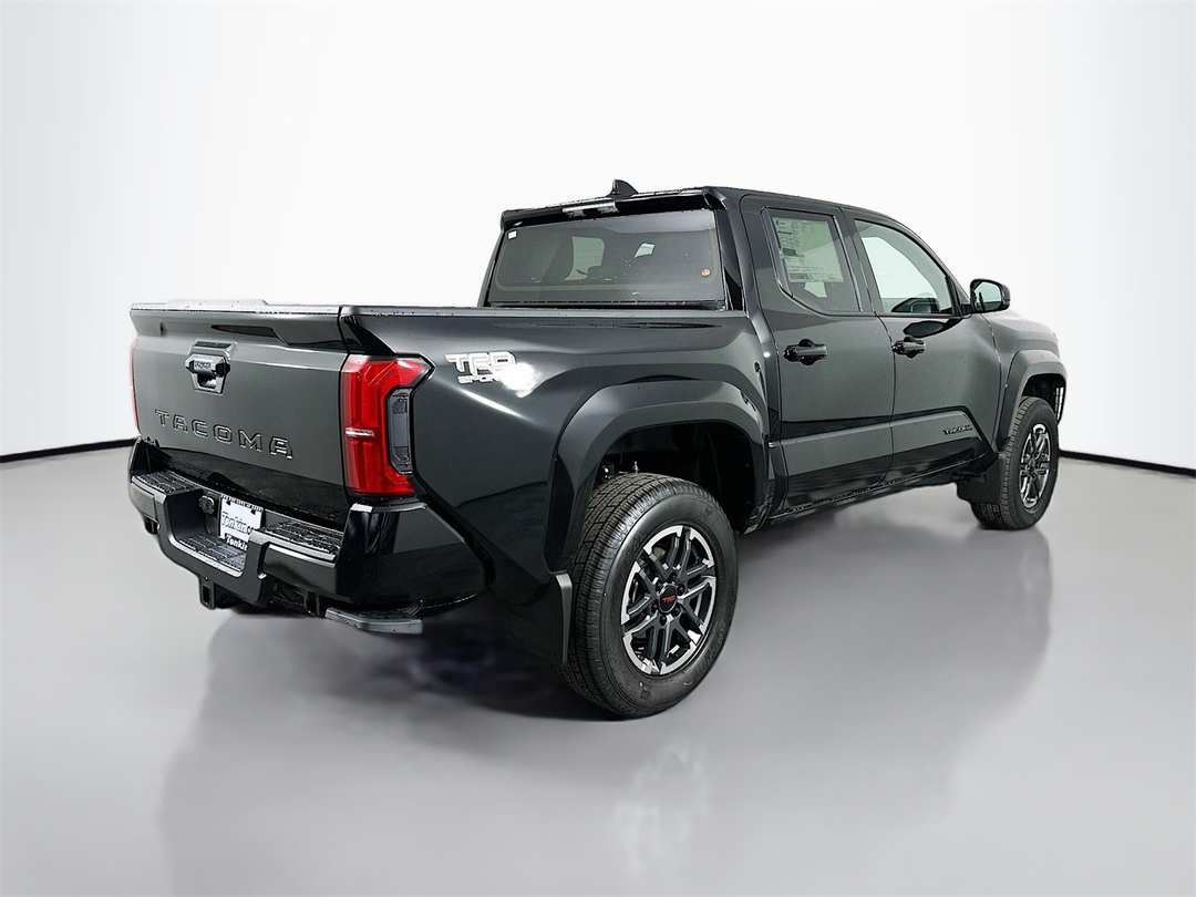 2026 Toyota Tacoma TRD Sport - Image 7