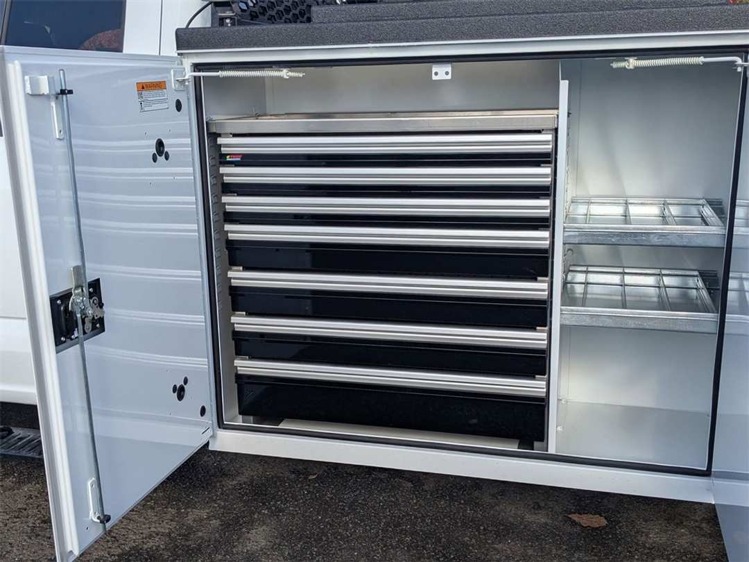 2026 Ford F-550Sd XL - Image 14