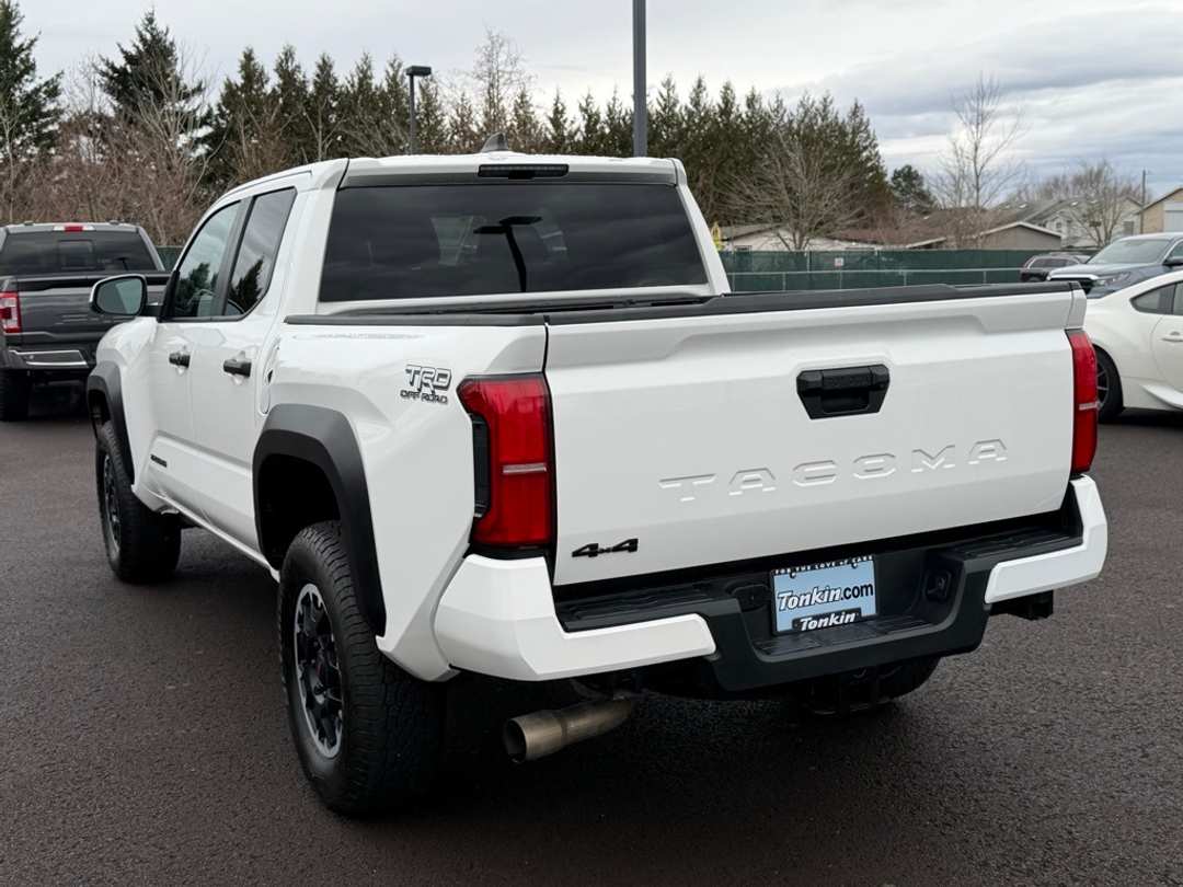 2024 Toyota Tacoma TRD OffRoad - Image 5