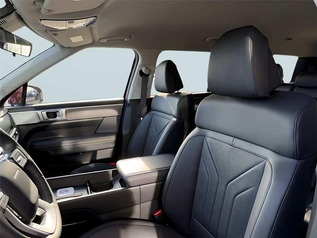 2026 Hyundai Santa Fe SEL - Image 14