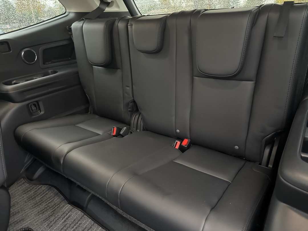 2026 Subaru Ascent Touring - Image 22