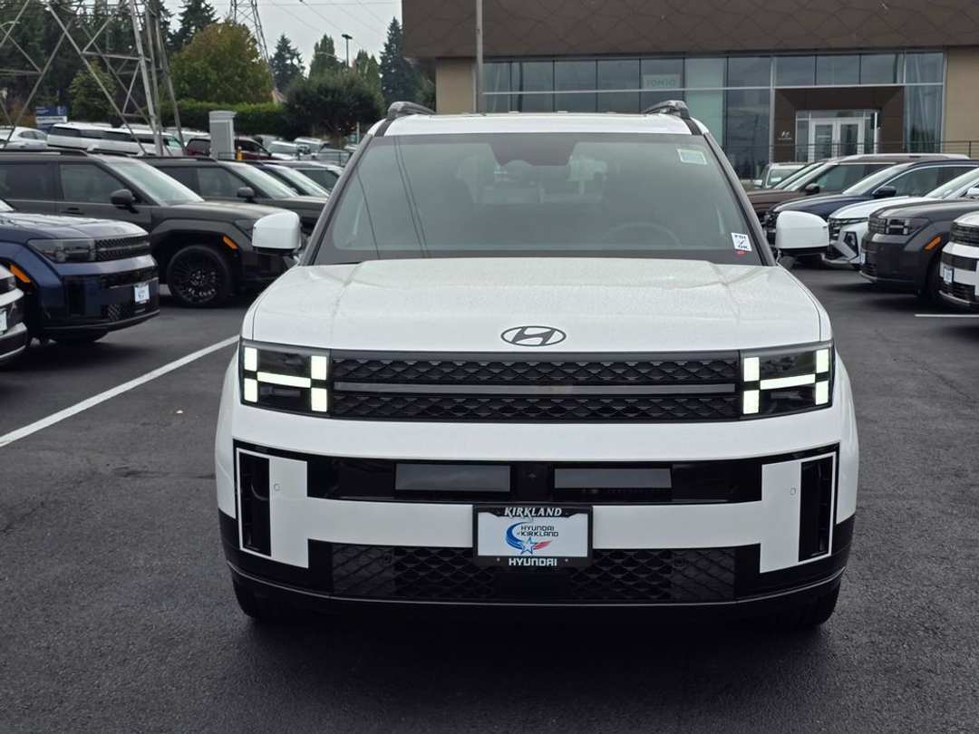 2026 Hyundai Santa Fe Calligraphy - Image 2