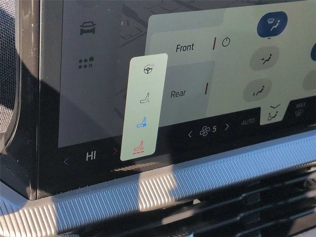 2026 Ford Explorer ST - Image 22