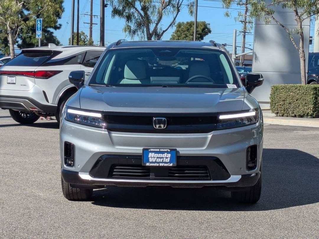 2026 Honda Prologue Touring - Image 3