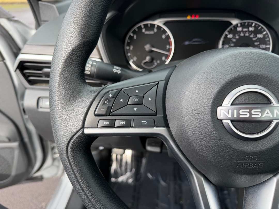 2024 Nissan Altima 2.5 SV - Image 17