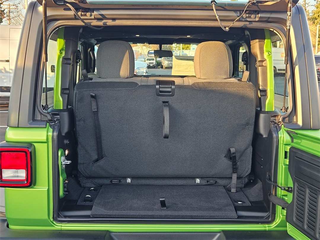 2026 Jeep Wrangler Sport - Image 30