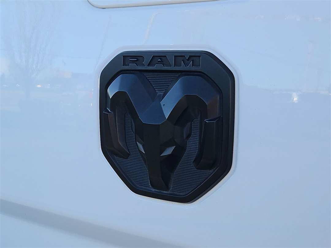2022 Ram 2500 Big Horn - Image 25