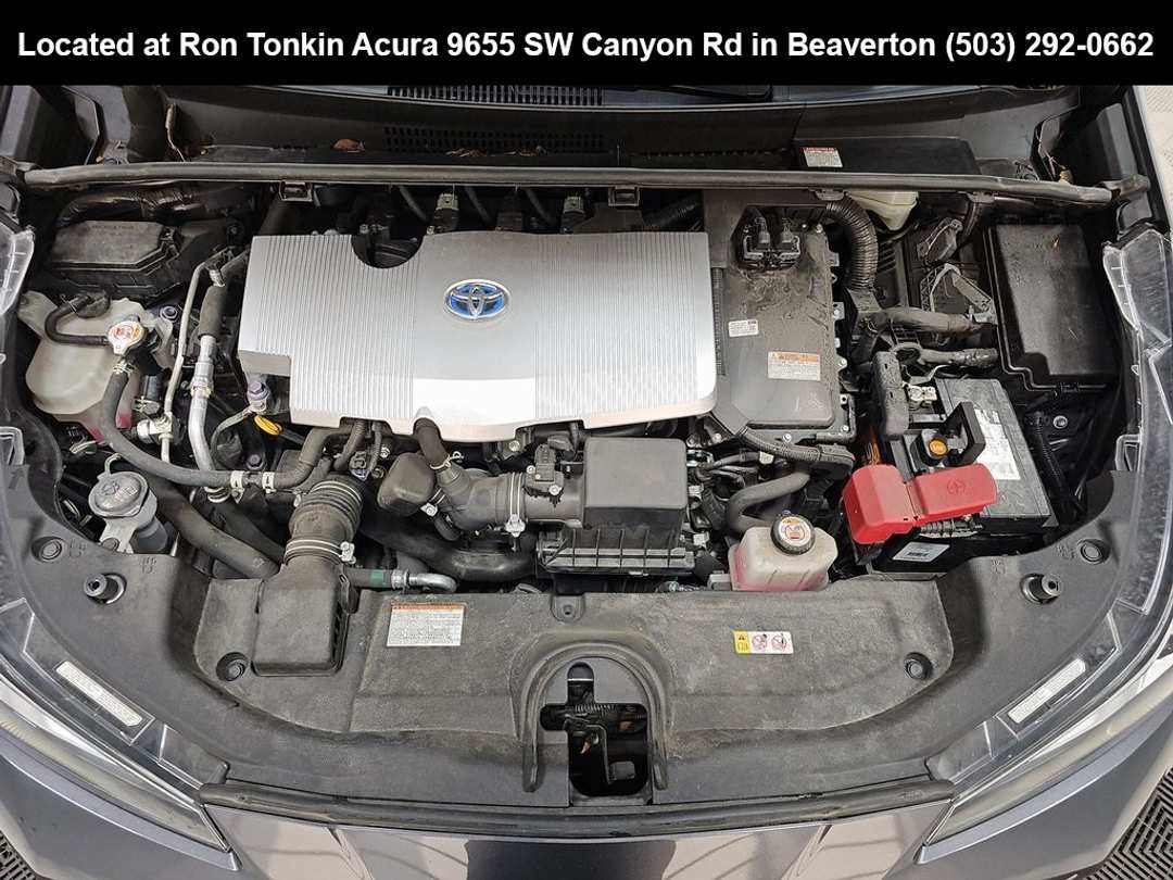 2021 Toyota Prius XLE - Image 11