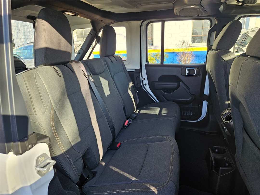 2026 Jeep Wrangler Sport - Image 33