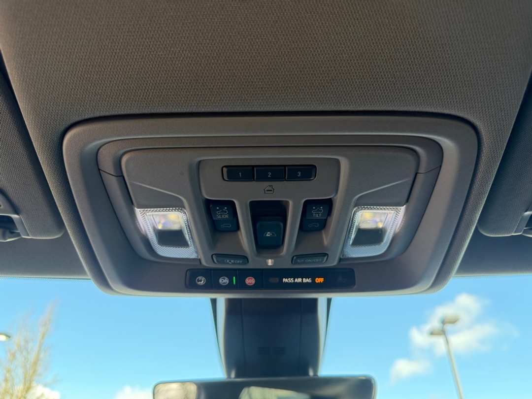 2020 Chevrolet Silverado 1500 LTZ - Image 30