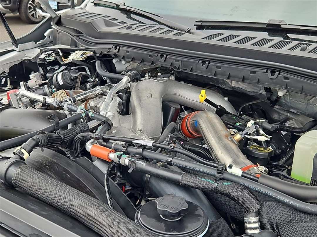 2026 Ford F-250Sd Platinum - Image 35