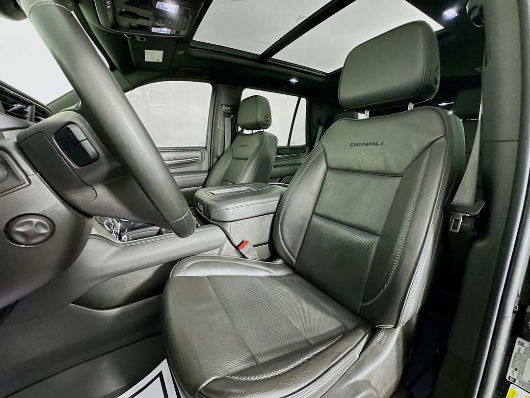 2024 GMC Yukon Denali - Image 23