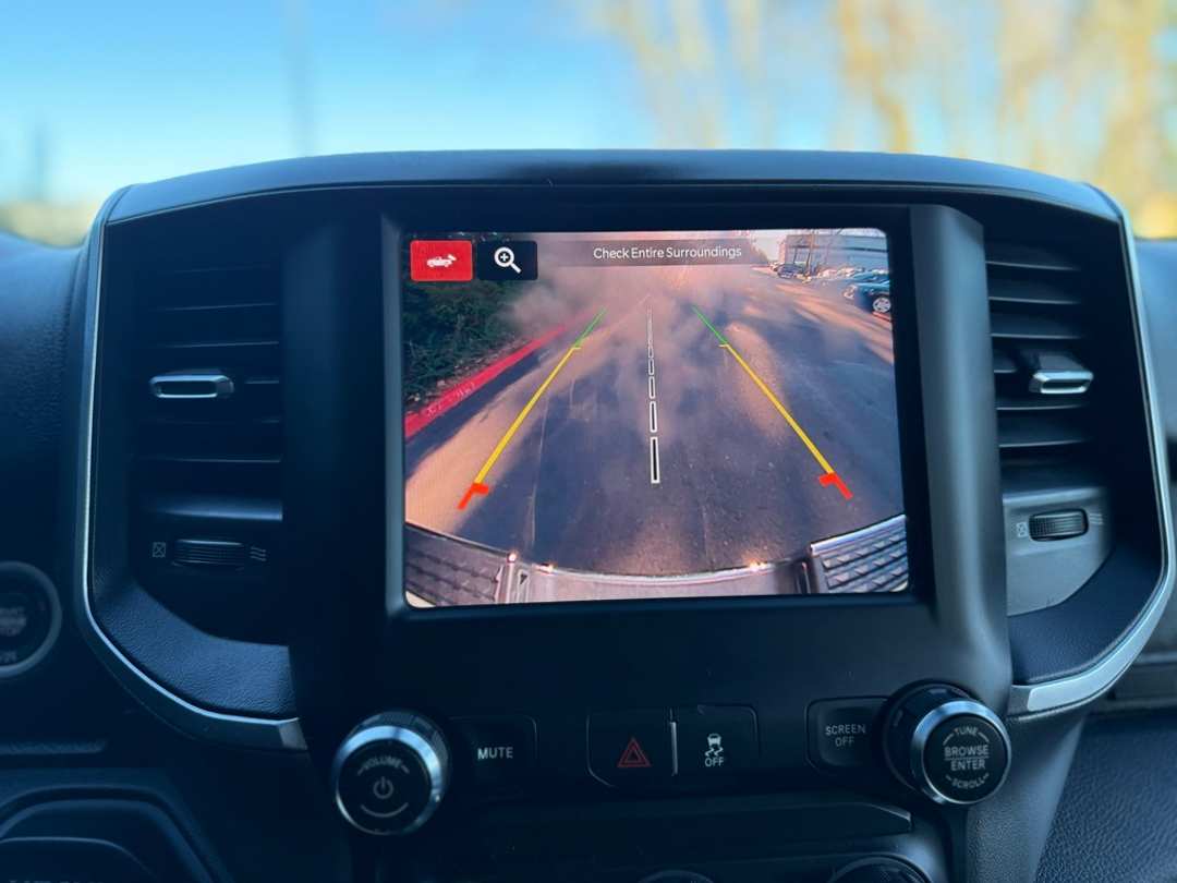 2024 Ram 2500 Big Horn - Image 38