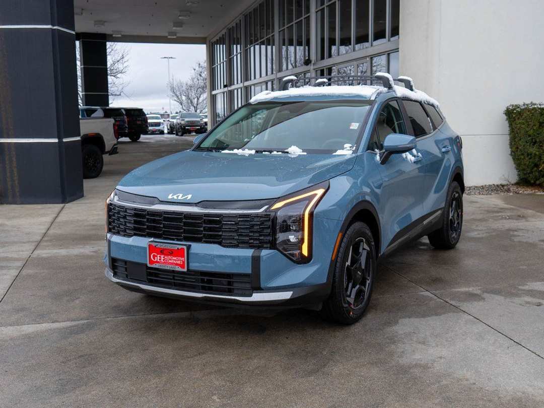 2026 Kia Sportage EX - Image 3