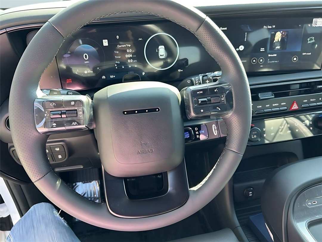 2026 Hyundai Palisade XRT Pro - Image 13