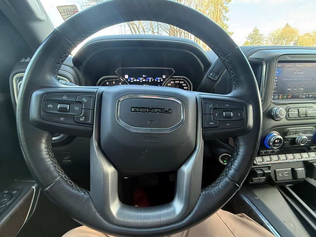 2021 GMC Sierra 1500 Denali - Image 33