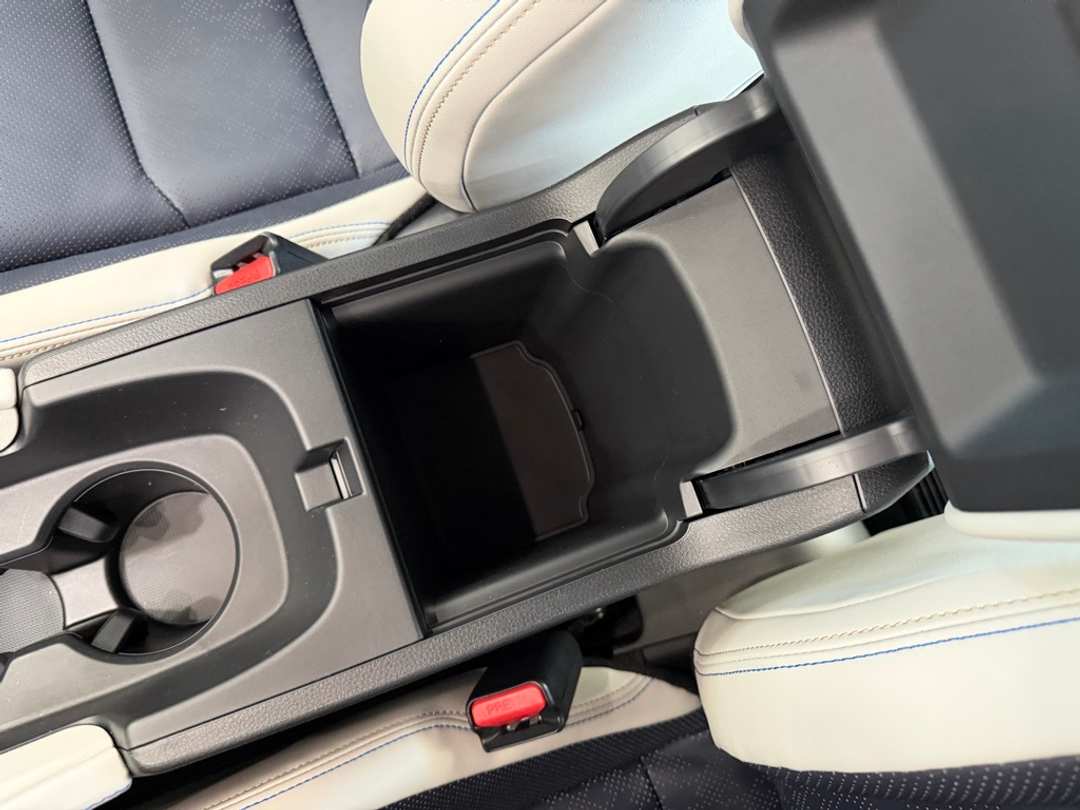 2026 Honda Prelude 2Tone - Image 25