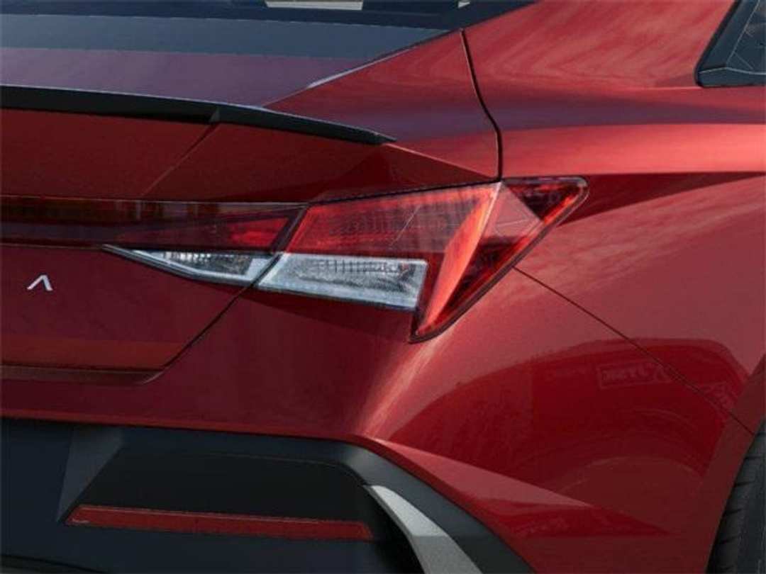 2026 Hyundai Elantra SEL Sport - Image 10