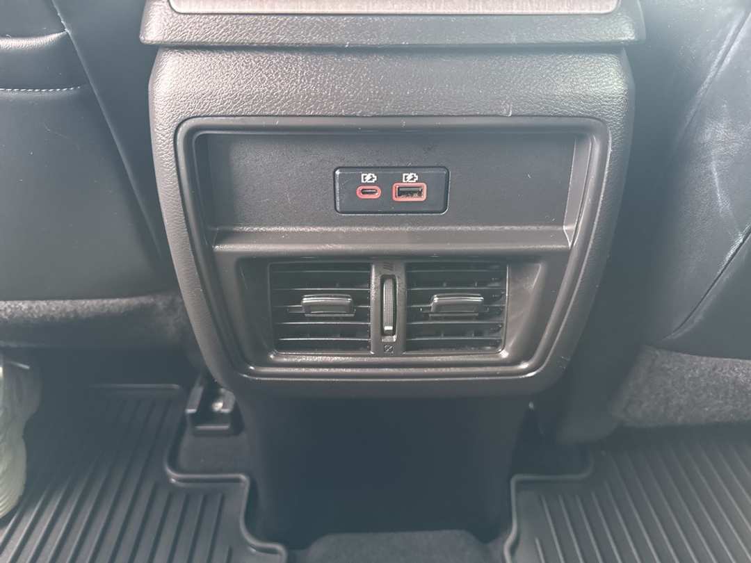 2022 Nissan Murano SV - Image 21