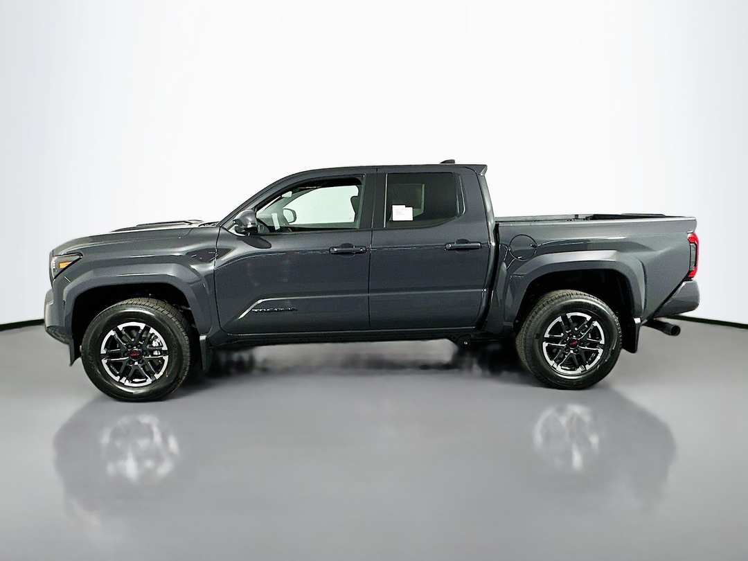 2026 Toyota Tacoma TRD Sport - Image 4