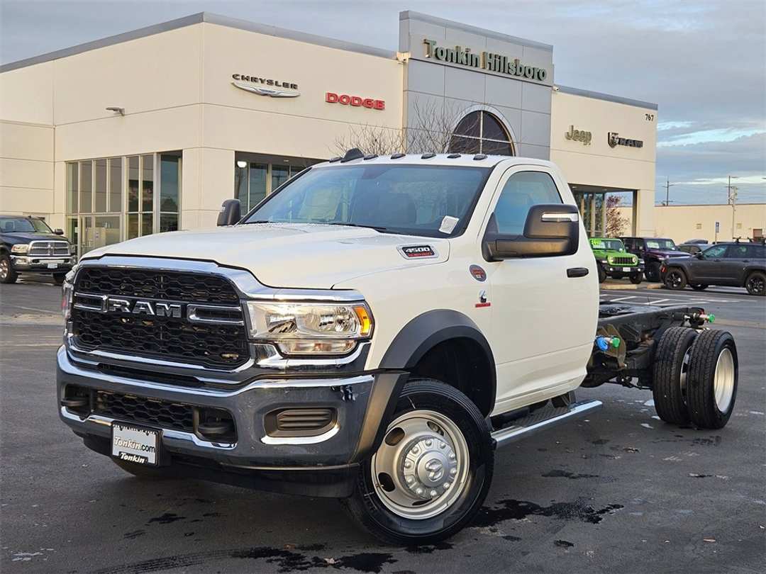 2024 Ram 4500Hd Tradesman - Image 2