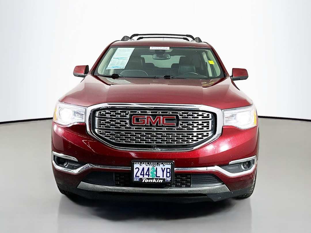 2017 GMC Acadia Denali - Image 2