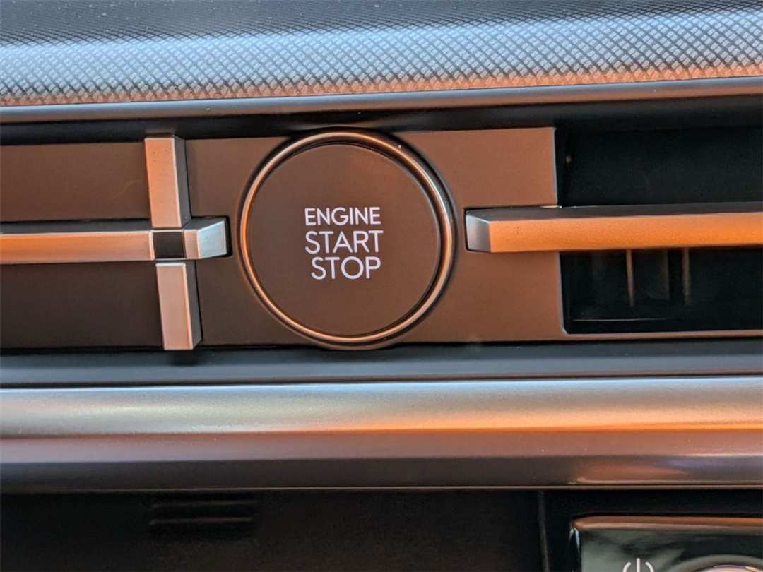 2026 Hyundai Santa Fe SEL - Image 17