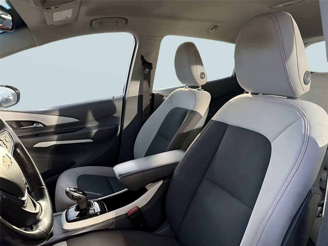2020 Chevrolet Bolt Ev LT - Image 15