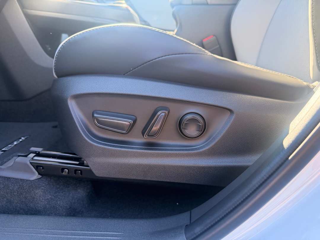 2026 Subaru Solterra Premium - Image 15