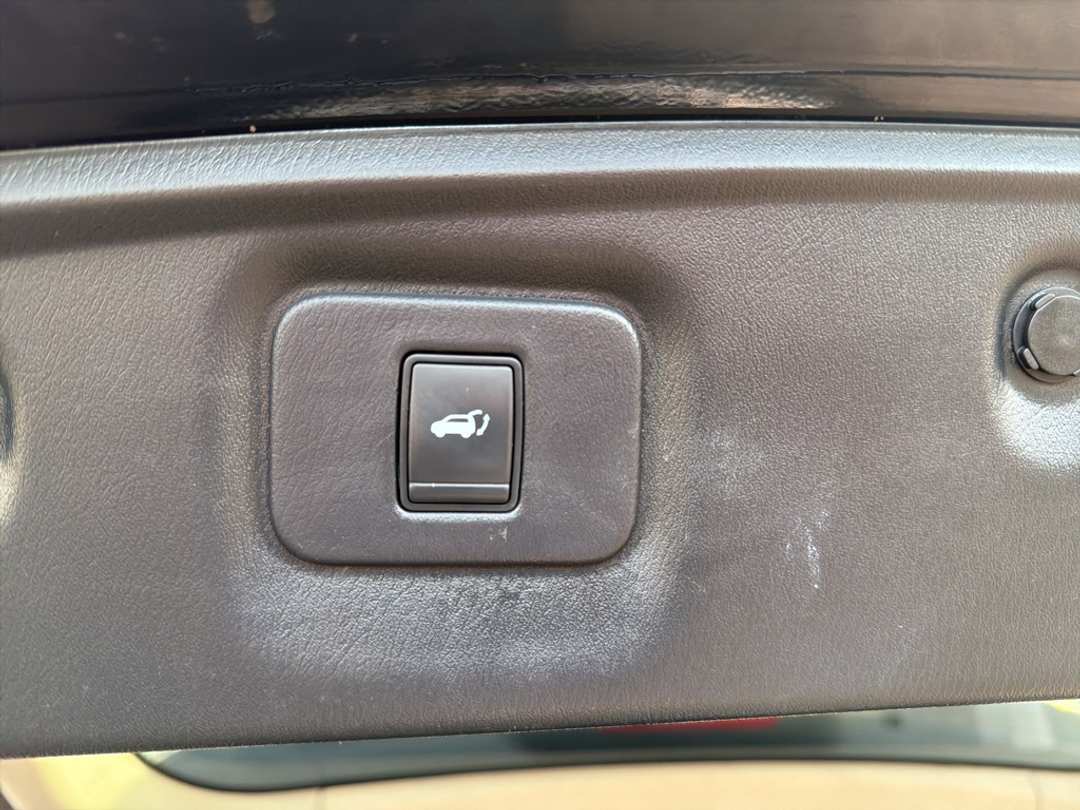 2018 INFINITI Qx60 Base - Image 20