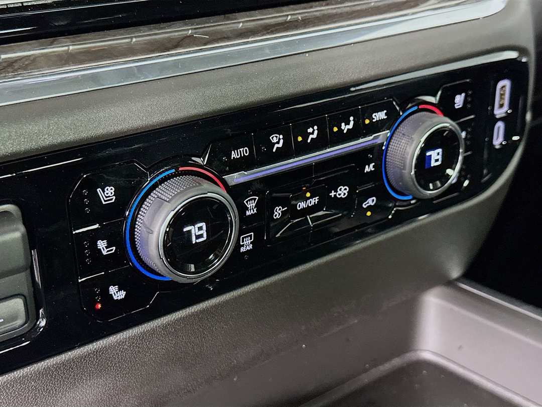 2025 Chevrolet Silverado 2500Hd LTZ - Image 17