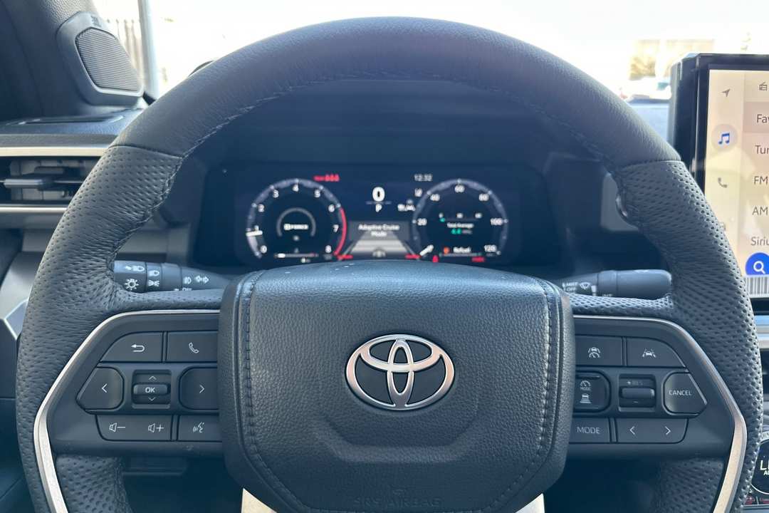 2025 Toyota Tacoma TRD OffRoad - Image 22