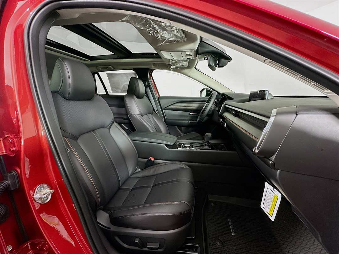 2026 MAZDA Cx-50 Premium Plus - Image 30