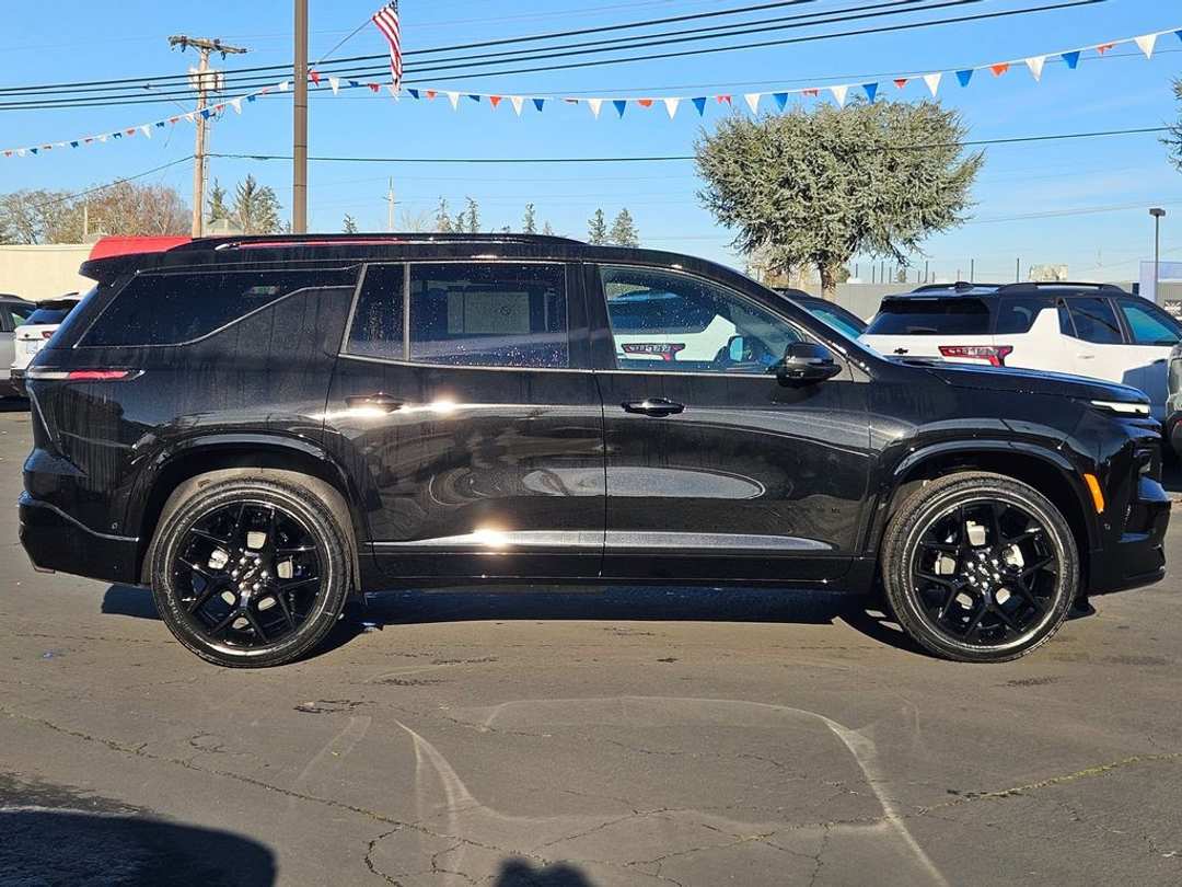 2026 Chevrolet Traverse RS - Image 7