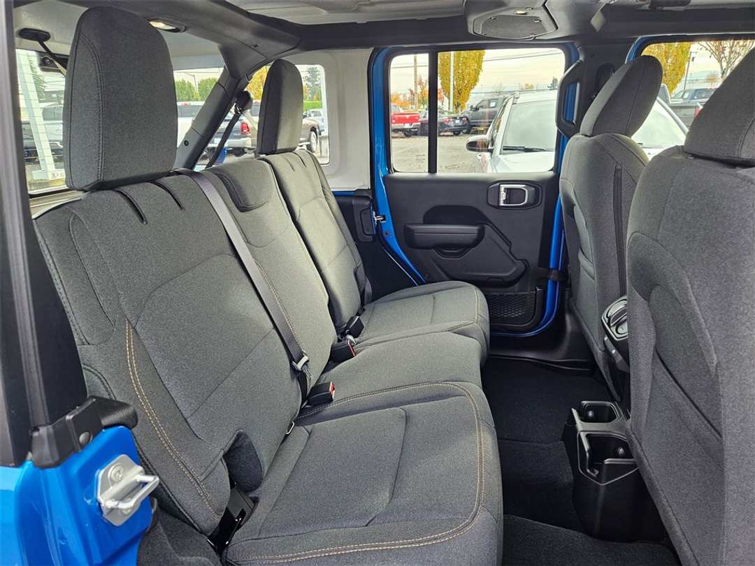 2026 Jeep Wrangler Sport - Image 33