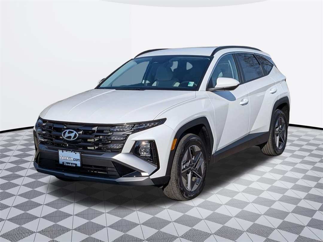2025 Hyundai Tucson SEL - Image 2
