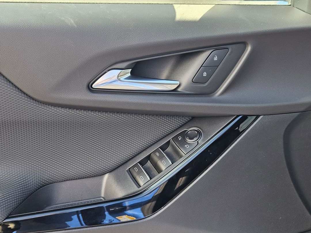 2026 Chevrolet Equinox RS - Image 11