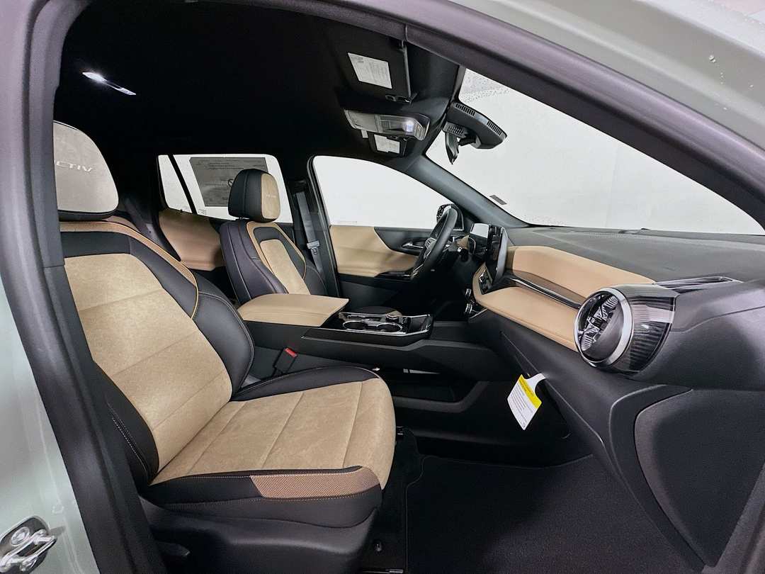 2026 Chevrolet Equinox ACTIV - Image 28