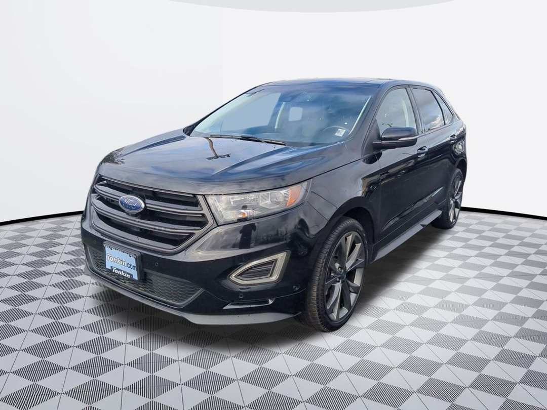 2017 Ford Edge Sport - Image 2