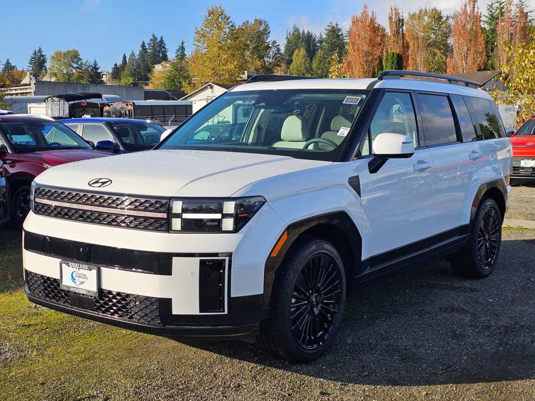 2026 Hyundai Santa Fe Calligraphy - Image 3