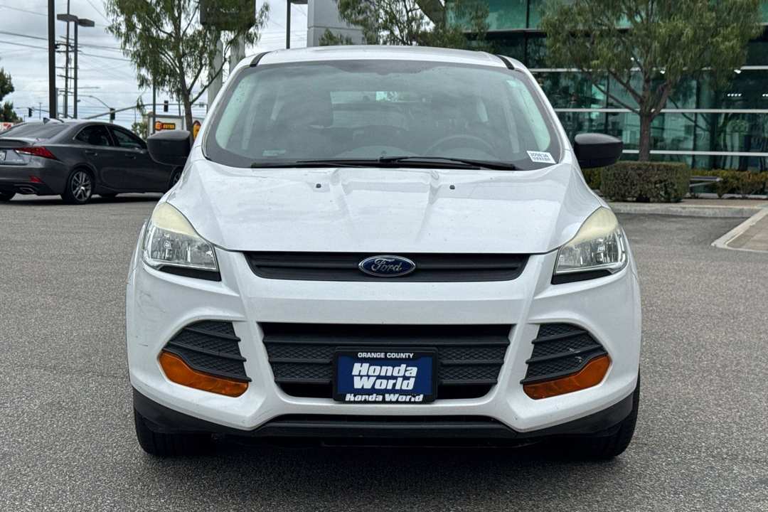 2014 Ford Escape S - Image 3