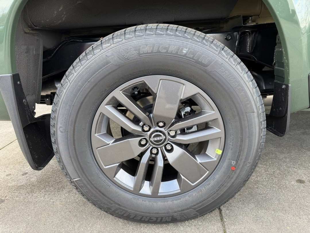 2026 Nissan Frontier SV - Image 14