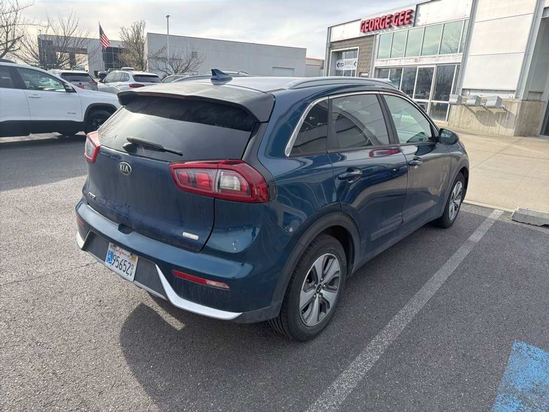 2019 Kia Niro LX - Image 3