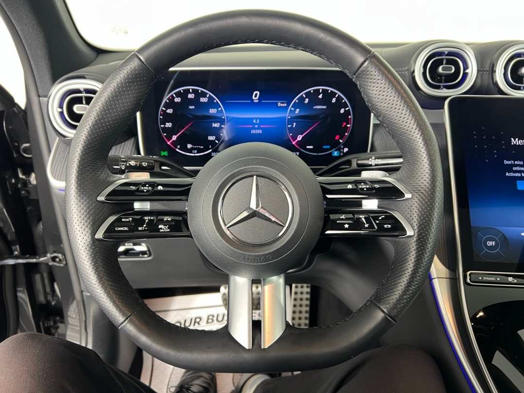 2025 Mercedes-Benz GLC GLC 300 - Image 15